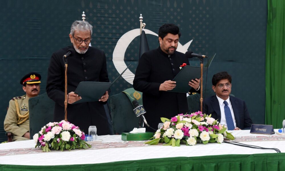 Justice Maqbool Baqar Takes Oath As Caretaker CM Sindh – Sindhnews